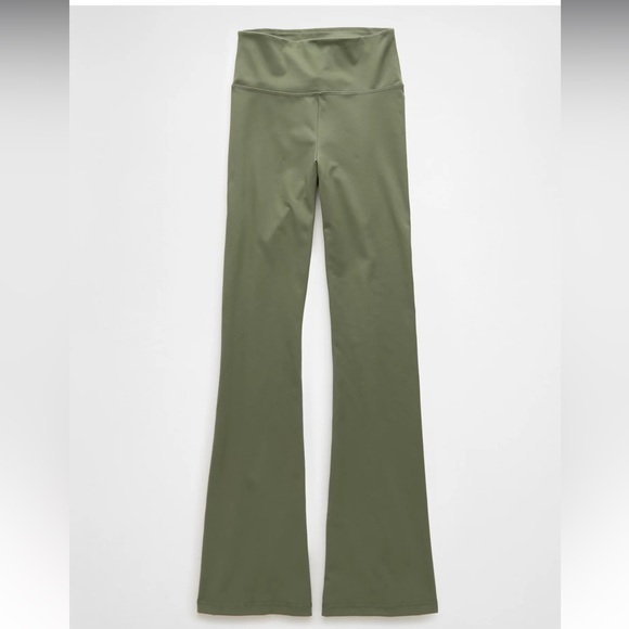 AE The Everything High-Waisted Flare Legging - Picture 7 of 9